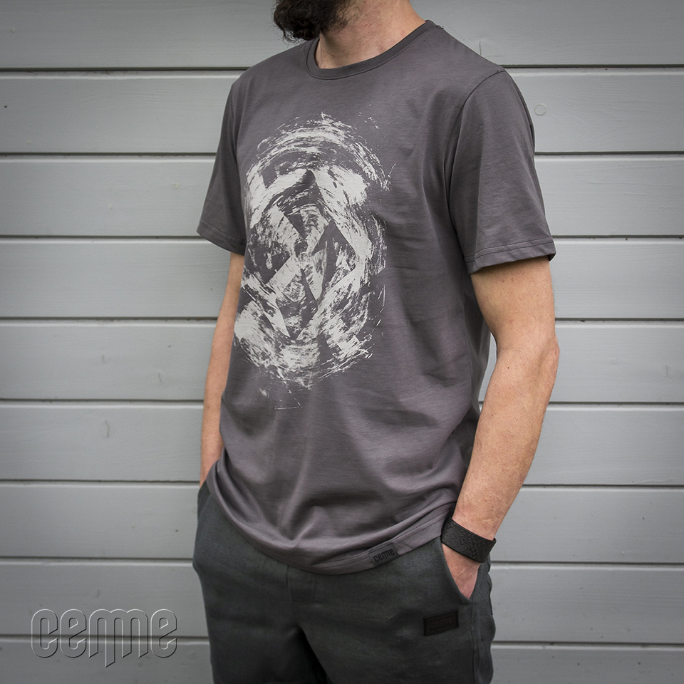 T shirt with sun design